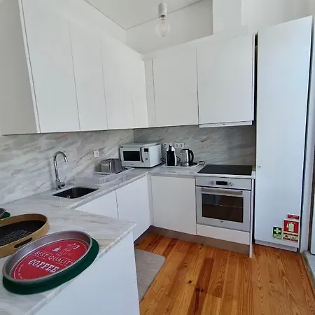 Pont Luiz Apartment *